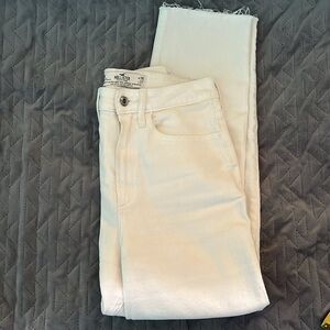 Hollister CURVY Ultra High-Rise Vintage Straight Ankle Jean